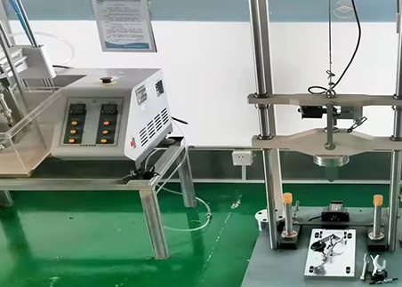 6 - Tensile Test Machine